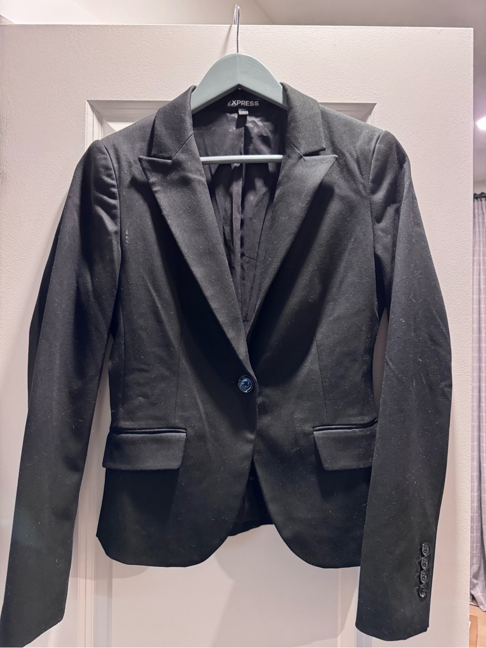 Express Black Single-Button Women's Blazer